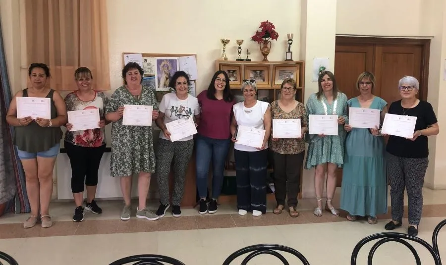 Foto 6 - Boada, La Fuente y Villar de Ciervo clausuran sus cursos de nuevas tecnolog&iacute;as