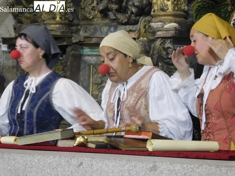 Representación de la obra 'Buscando a Nebrija' en la iglesia parroquial de Cerralbo 