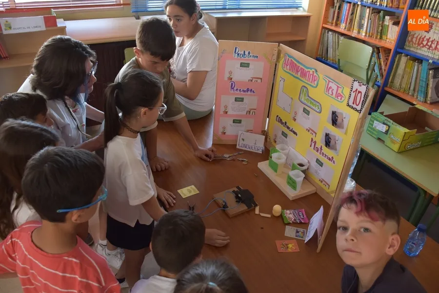 Foto 7 - Derroche de ingenio de los alumnos del Colegio Mir&oacute;briga en el culmen de su &lsquo;Science Fair&rsquo;