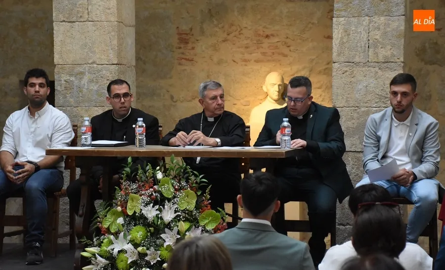 Foto 5 - El Seminario brinda con la &lsquo;copa de la vida&rsquo; por dos &ldquo;grand&iacute;simos estudiantes y personas extraordinarias&rdquo;