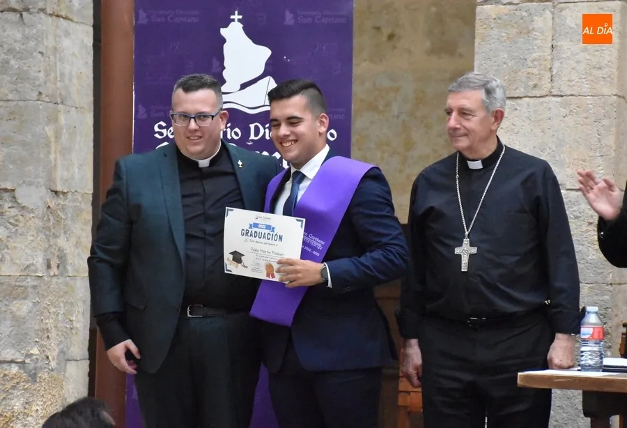 Foto 10 - El Seminario brinda con la &lsquo;copa de la vida&rsquo; por dos &ldquo;grand&iacute;simos estudiantes y personas extraordinarias&rdquo;