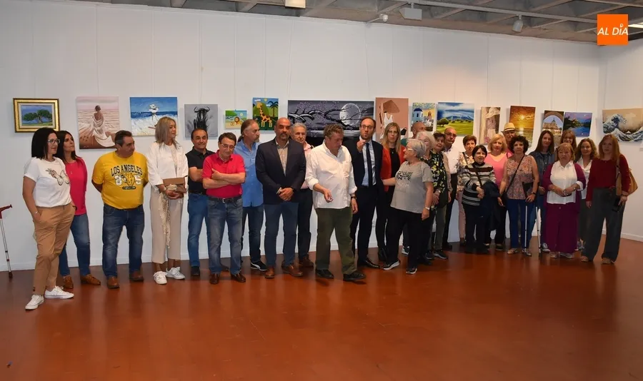 Foto 9 - La &ldquo;gran familia&rdquo; del Taller Municipal de Pintura muestra sus creaciones