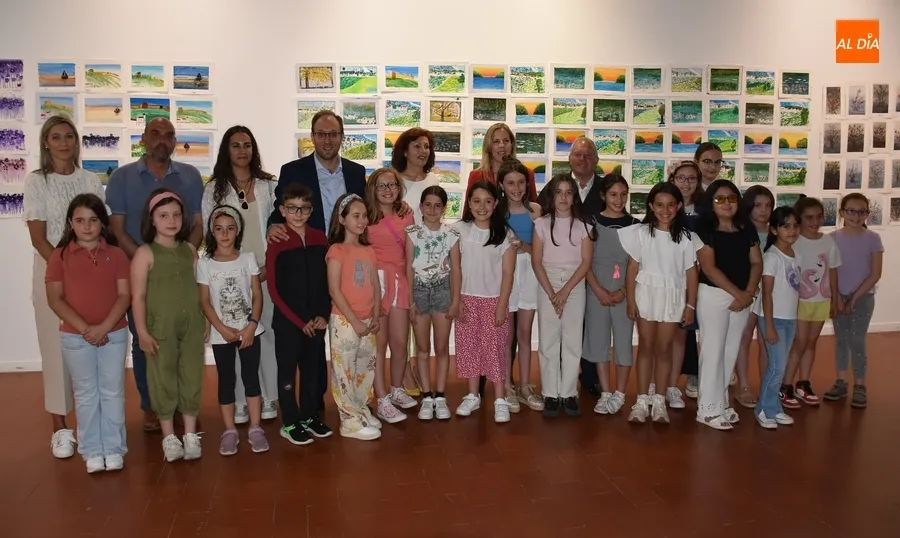 Foto 9 - Los &lsquo;Peque&ntilde;os Artistas&rsquo; de los talleres de Pilar Rivero llevan m&aacute;s de 500 trabajos a la Casa de la Cultura