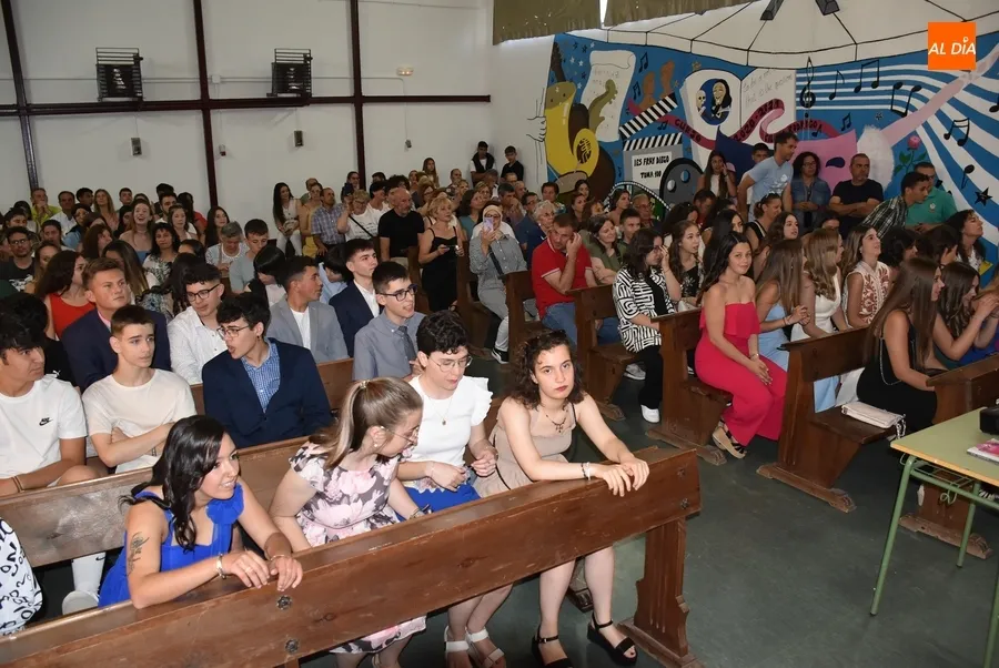 Foto 10 - El IES Fray Diego grad&uacute;a a una nueva promoci&oacute;n de 4&ordm; de la ESO y a la 1&ordf; de FP B&aacute;sica