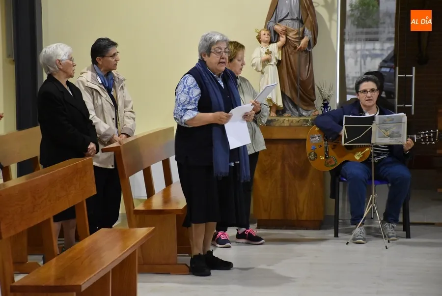 Foto 5 - C&aacute;ritas conmemora con una eucarist&iacute;a el d&iacute;a original del Corpus Christi