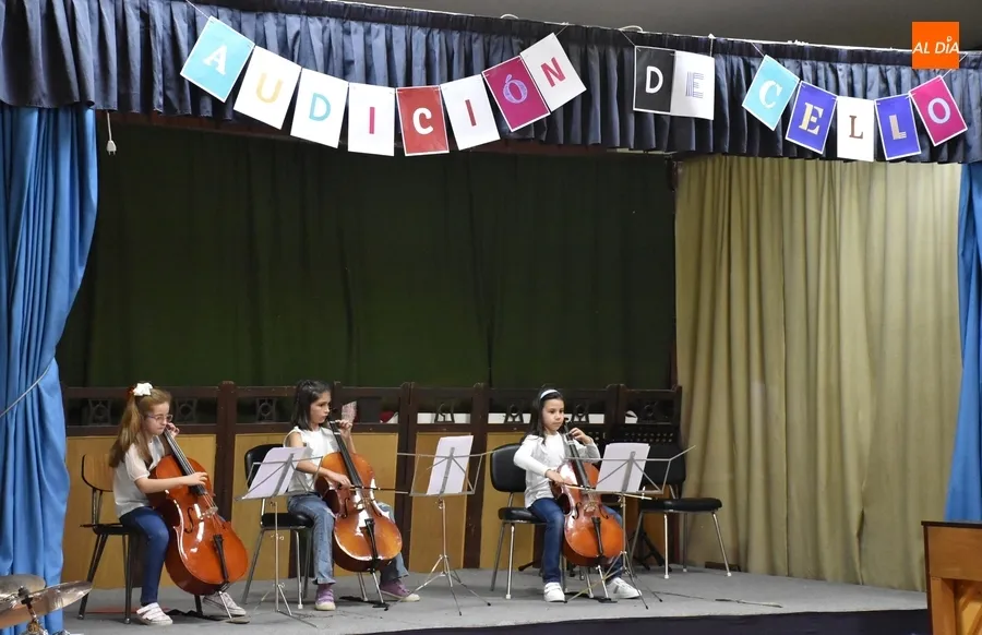Foto 9 - De Bach a Metallica pasando por ABBA en la audici&oacute;n de fin de curso de violonchelo