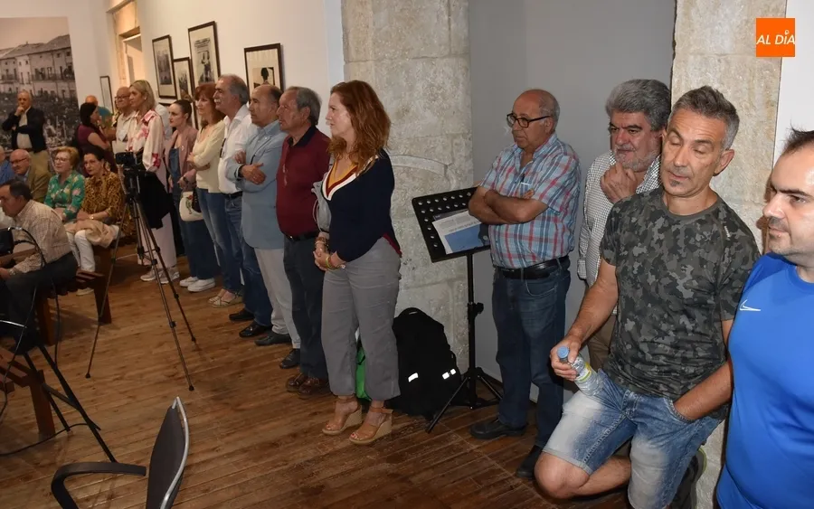 Foto 6 - Jos&eacute; Ram&oacute;n Cid redondea el programa vinculado a la exposici&oacute;n &lsquo;La memoria taurina&rsquo;