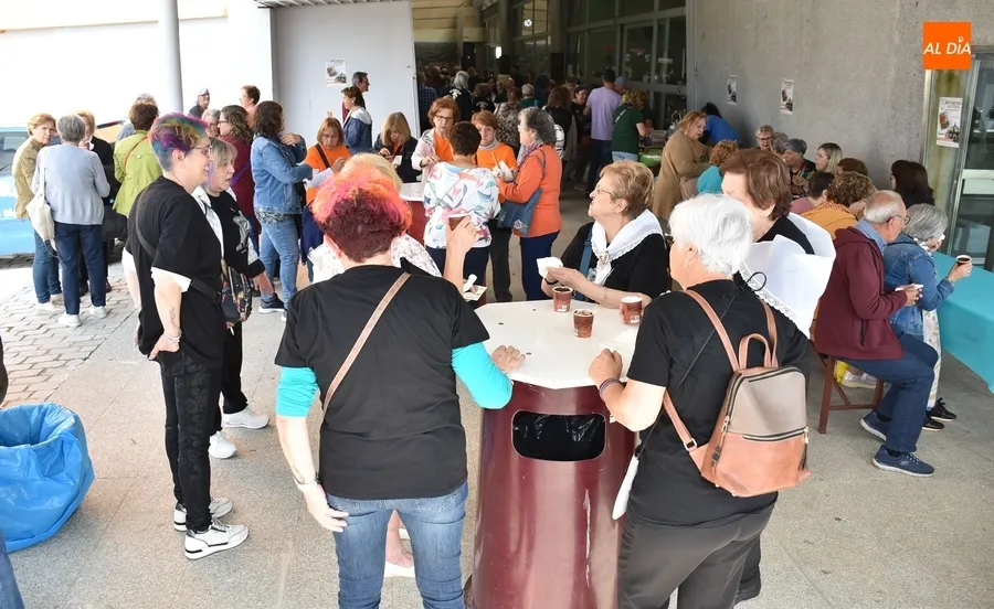 Foto 6 - El Encuentro de Encajeras de Ciudad Rodrigo est&aacute; de vuelta con unas 220 bolilleras