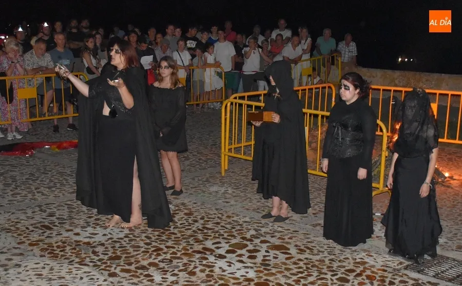 Foto 9 - Ciudad Rodrigo se tiene que conformar con una reducida celebraci&oacute;n de la Noche de San Juan