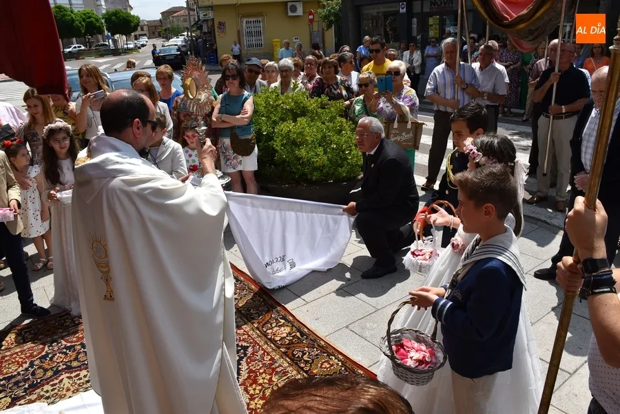 Foto 9 - Bendecidos varios beb&eacute;s en la Sacramental de San Crist&oacute;bal