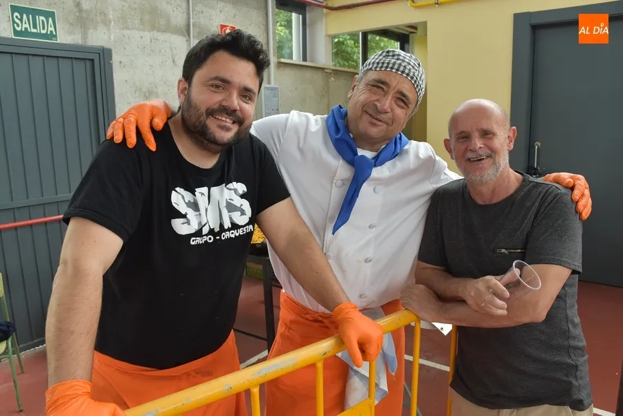 Foto 4 - Un centenar de personas disfruta del recuperado D&iacute;a del Vecino del Valle de San Mart&iacute;n