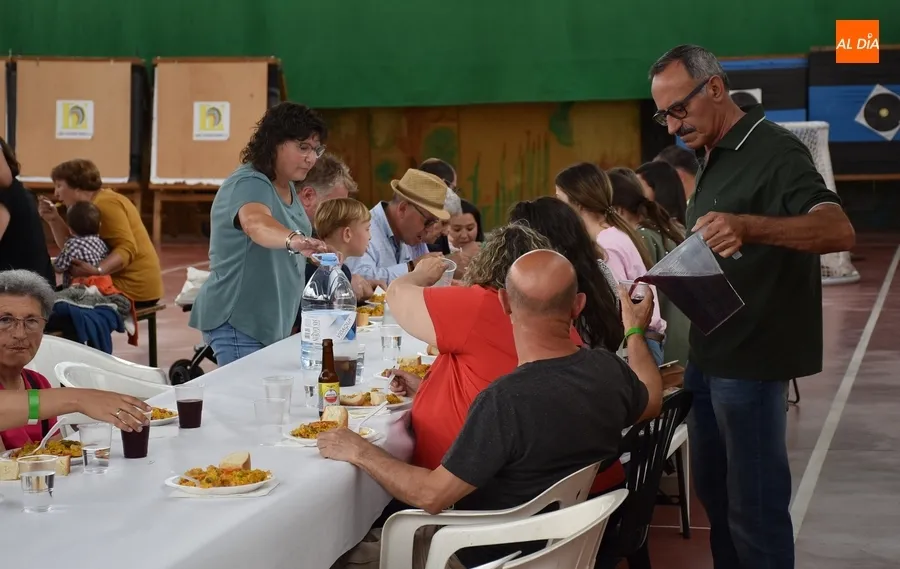 Foto 10 - Un centenar de personas disfruta del recuperado D&iacute;a del Vecino del Valle de San Mart&iacute;n