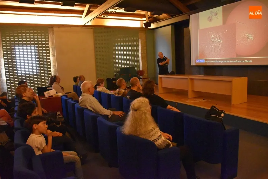 Foto 3 - Los eclipses solares de 2026 y 2027, entre las m&uacute;ltiples curiosidades de la doble charla sobre astronom&iacute;a