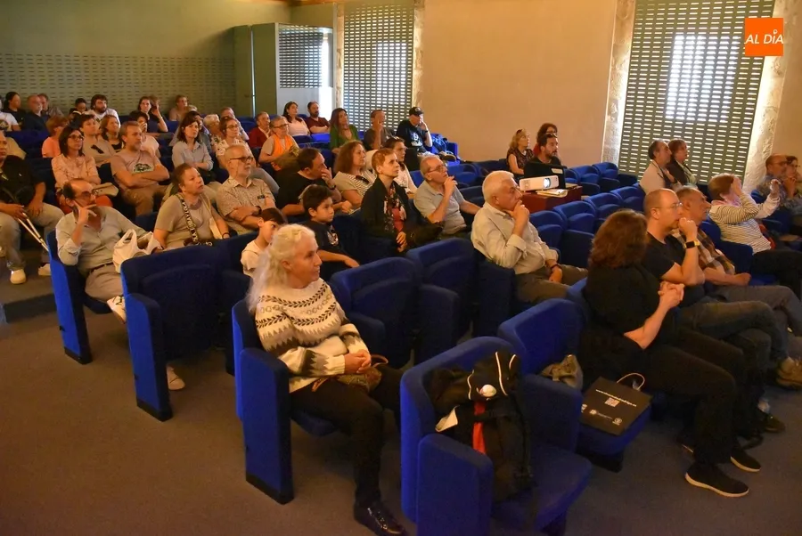 Foto 5 - Los eclipses solares de 2026 y 2027, entre las m&uacute;ltiples curiosidades de la doble charla sobre astronom&iacute;a