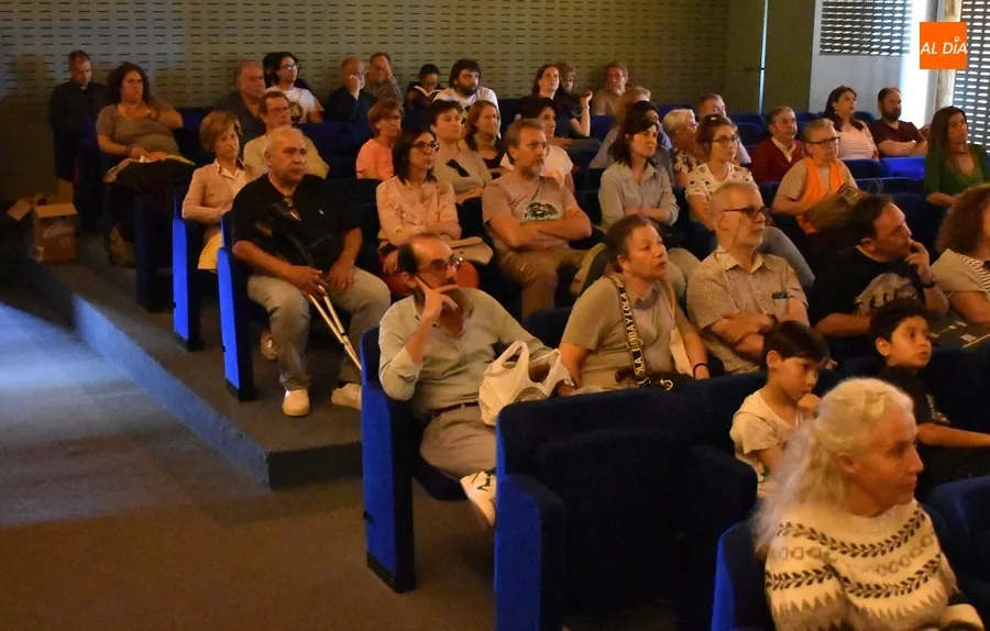 Foto 6 - Los eclipses solares de 2026 y 2027, entre las m&uacute;ltiples curiosidades de la doble charla sobre astronom&iacute;a