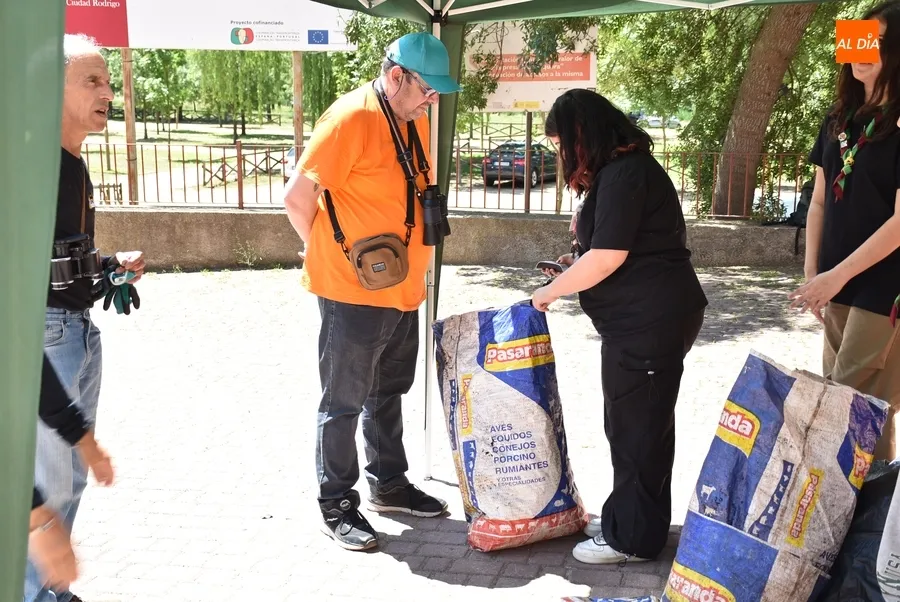 Foto 9 - Recogidos cerca de 15 kilos de basura en el concurso organizado por el Grupo Scout Kennedy