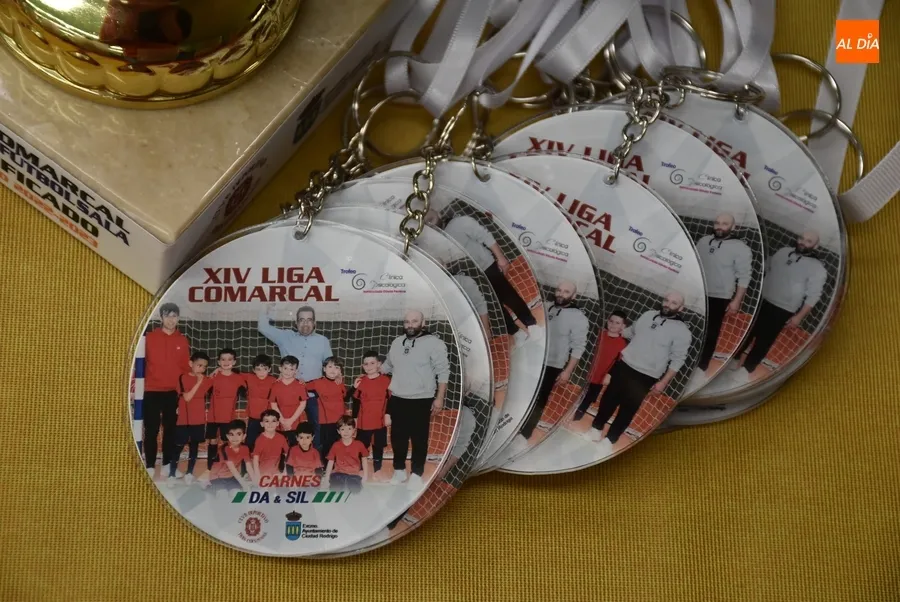Foto 10 - El III Columnas corona a los campeones de su XIV Liga Comarcal Prebenjam&iacute;n