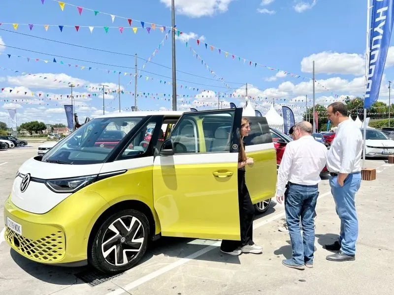 Foto 10 - Arranca la 3 &ordf; Feria del Veh&iacute;culo Seminuevo en El Tormes