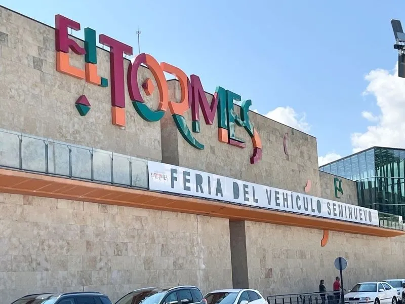 Foto 3 - Arranca la 3 &ordf; Feria del Veh&iacute;culo Seminuevo en El Tormes