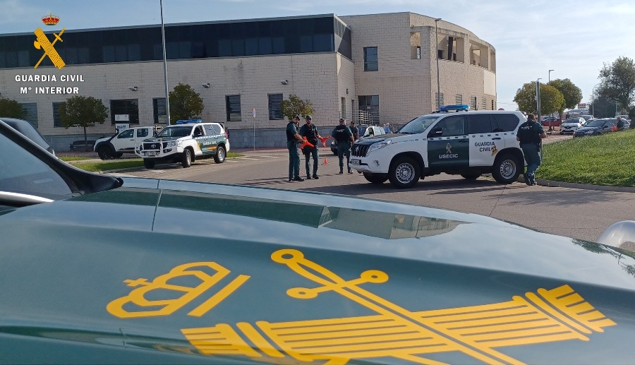 Foto 1 - Guardia Civil y GNR llevan a cabo un ejercicio con inicio en un supuesto robo en Sancti-Spíritus