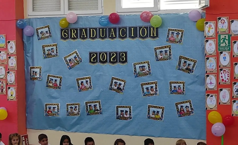 Foto 4 - El Colegio Mir&oacute;briga grad&uacute;a a su promoci&oacute;n de Infantil 2020-2023