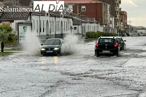 Una gran tormenta anegaba los accesos a Peñaranda