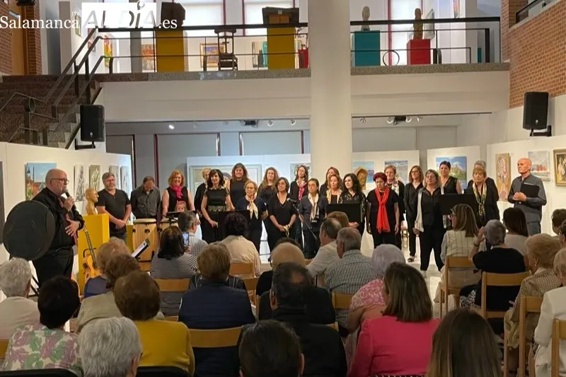 El Taller de Canto Popular ofrecía un animado concierto para celebrar el Día Europeo de la Música