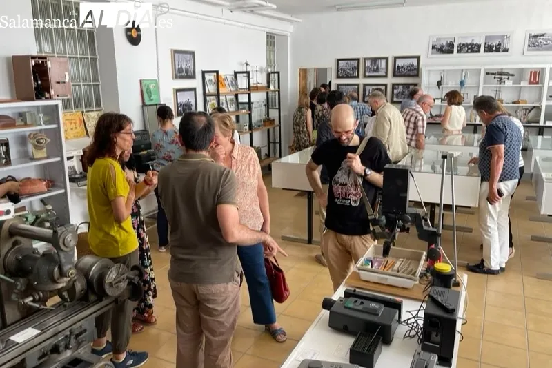 El IES Germán Sánchez Ruipérez inaugura el Museo de Enseñanza Secundaria de Peñaranda
