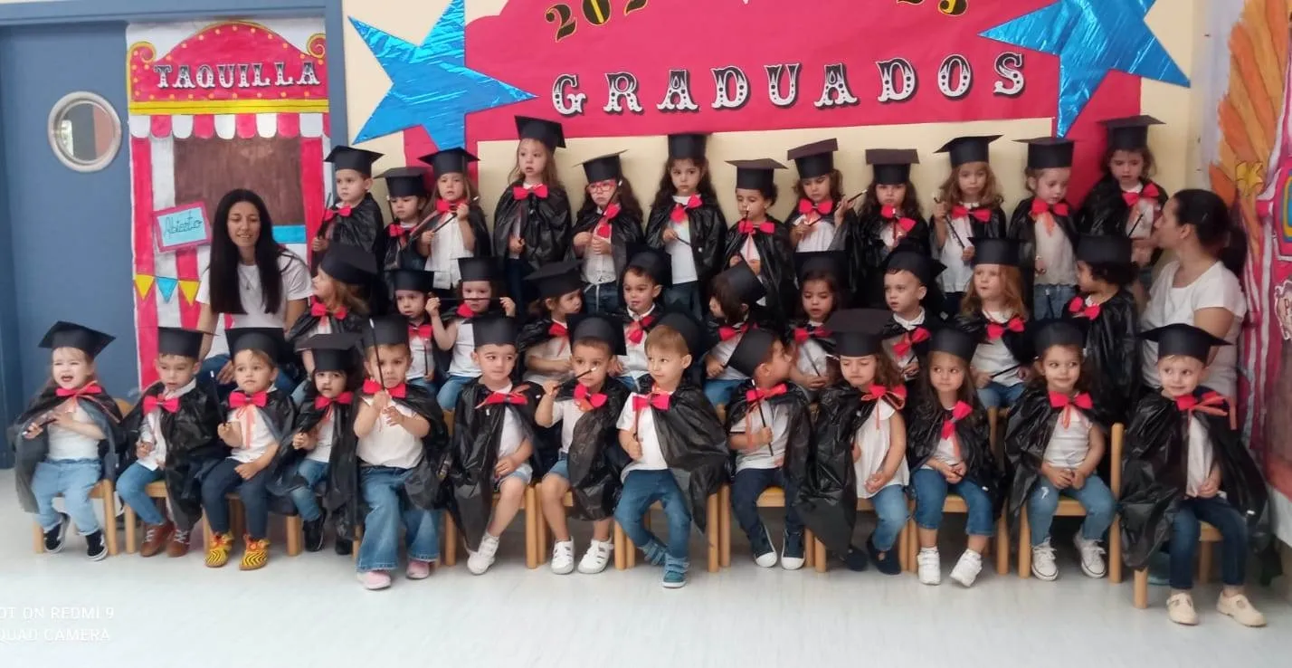 Foto 7 - La Escuela Infantil grad&uacute;a a su nueva generaci&oacute;n de &lsquo;magos&rsquo;