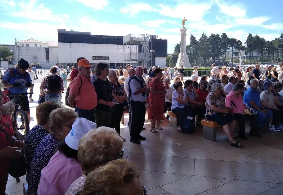 Foto 3 - 77 fieles peregrinan a F&aacute;tima con la Cofrad&iacute;a de la Pe&ntilde;a de Francia