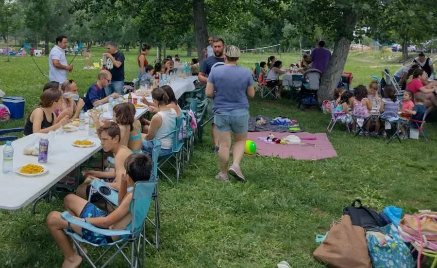 Foto 5 - La AMPA del Colegio Mir&oacute;briga organiza una convivencia para despedir el curso