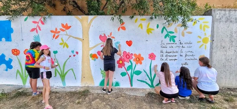 Foto 4 - Gran fiesta del agua en el colegio Antonio Machado para despedir el curso