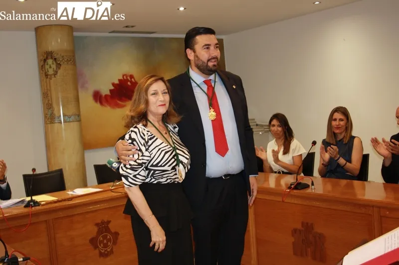 La nueva Corporación, con Carmen Ávila a la cabeza, ha quedado constituida este sábado