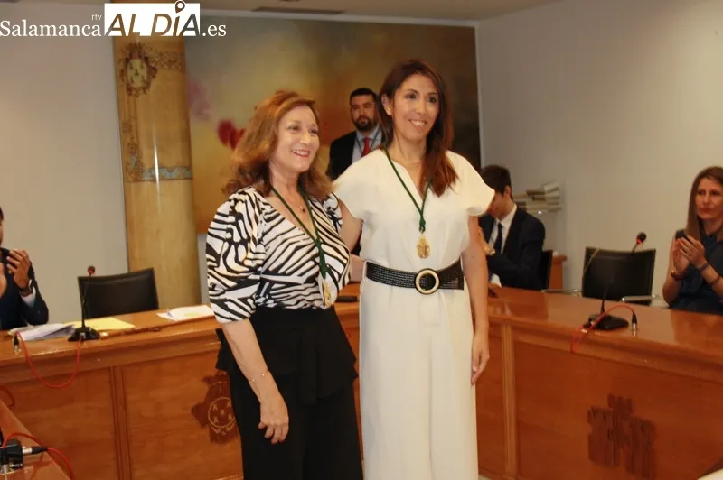 La nueva Corporación, con Carmen Ávila a la cabeza, ha quedado constituida este sábado
