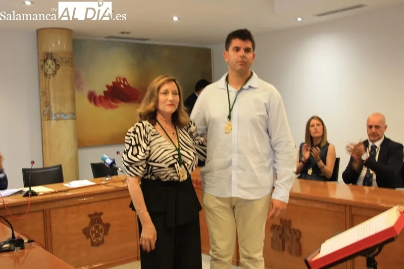 La nueva Corporación, con Carmen Ávila a la cabeza, ha quedado constituida este sábado