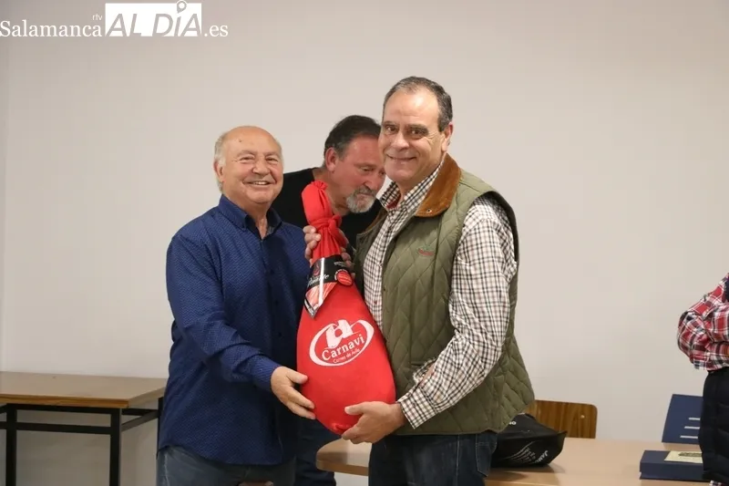 Homenaje a los cazadores del Proyecto In Memorian ‘Agustín Agudo Sánchez’ / CORRAL