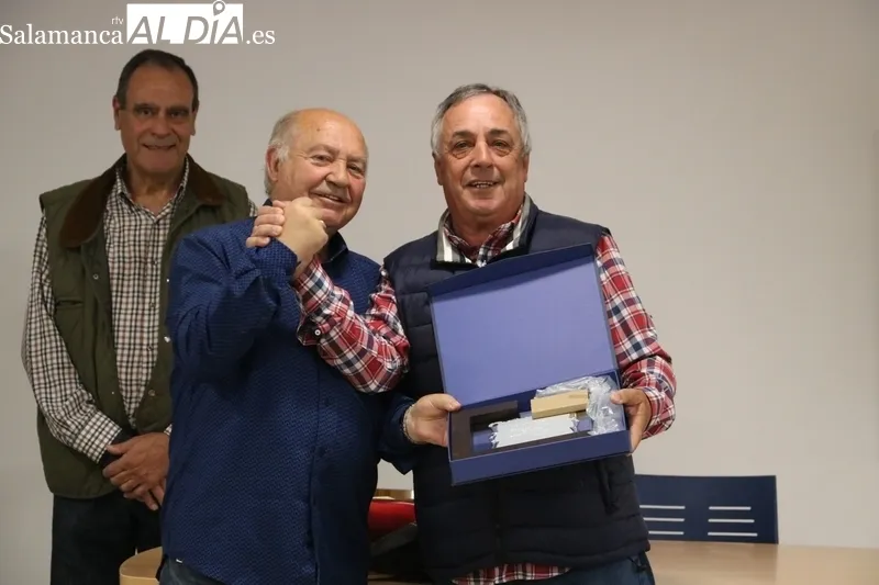 Homenaje a los cazadores del Proyecto In Memorian ‘Agustín Agudo Sánchez’ / CORRAL