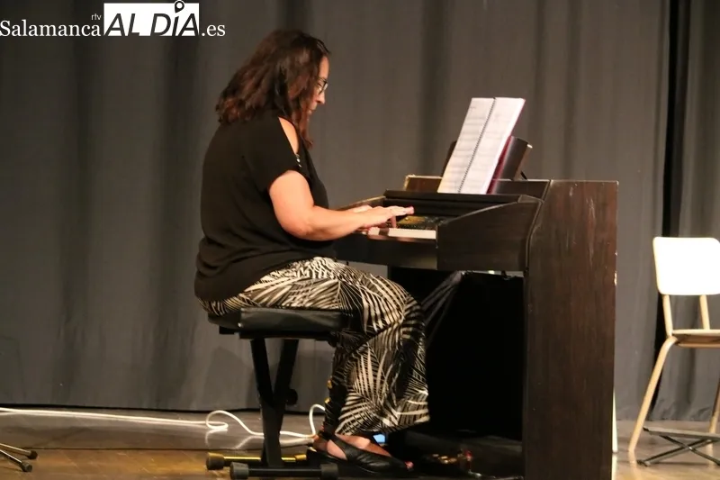 Audición fin de curso de la Escuela de Música de Vitigudino / CORRAL 