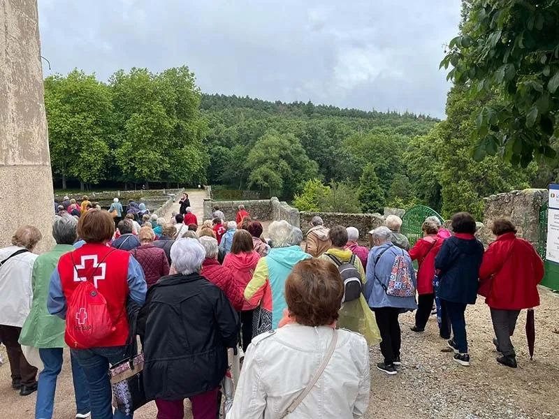 Foto 2 - Los mayores de la provincia disfrutan de B&eacute;jar a pesar de la lluvia