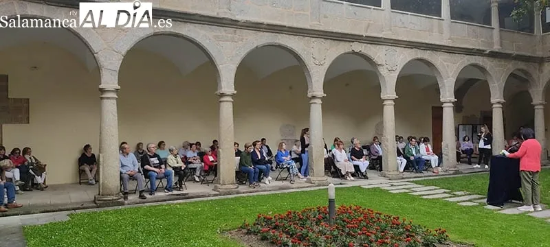 Foto 2 - Cierre de oro al curso 2022-2023 del CEPA &ldquo;Mateo Hern&aacute;ndez&rdquo; de B&eacute;jar