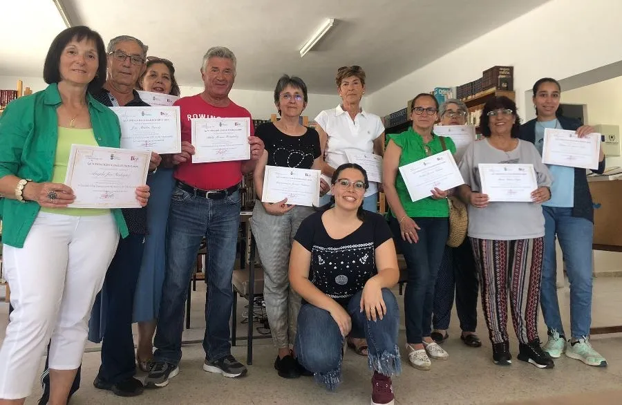 Foto 4 - Boada, La Fuente y Villar de Ciervo clausuran sus cursos de nuevas tecnolog&iacute;as