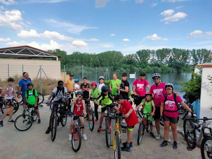 Ruta en bici de los alumnos del Colegio Rafael Alberti