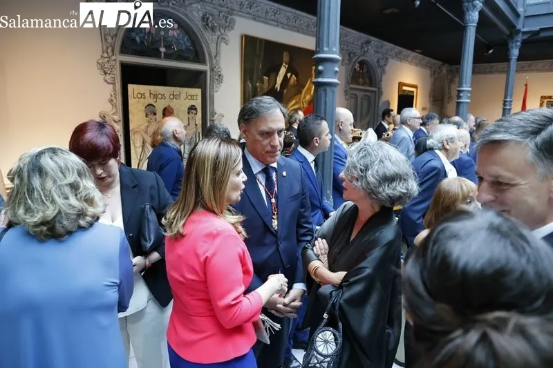 Recepción oficial del Ayuntamiento en la Casa Lis, con motivo de la fiesta de San Juan de Sahagún. Foto de David Sañudo