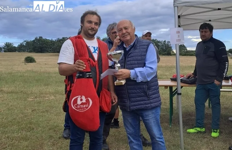 Los ganadores se llevaron sus premios patrocinados por Jamones Pepiño y Jamones Pinante