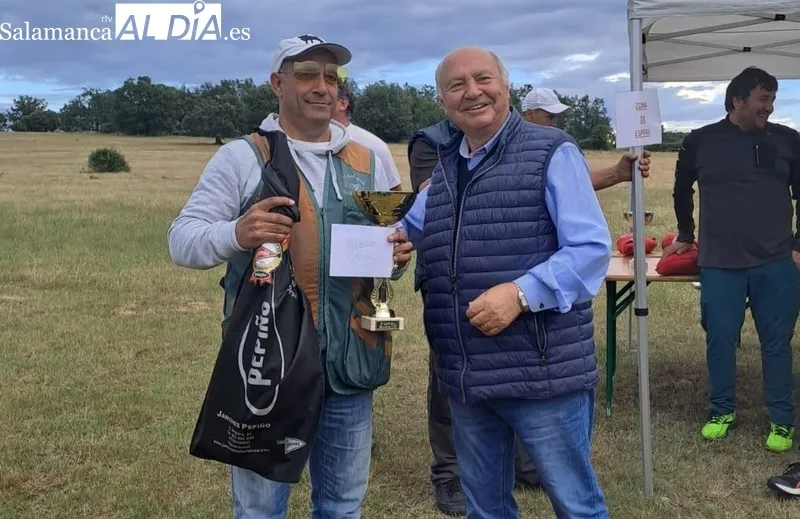 Los ganadores se llevaron sus premios patrocinados por Jamones Pepiño y Jamones Pinante