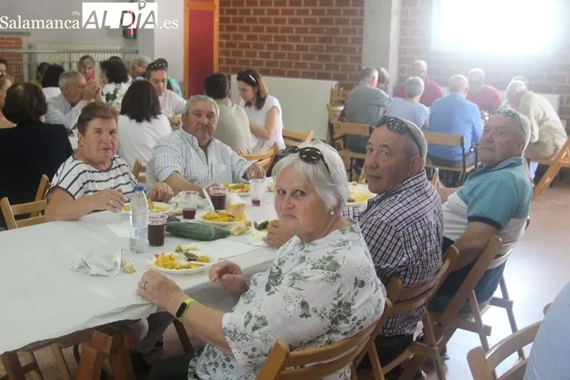Foto 8 - En El Cubo de Don Sancho se despiden del Corpus con una rica paella