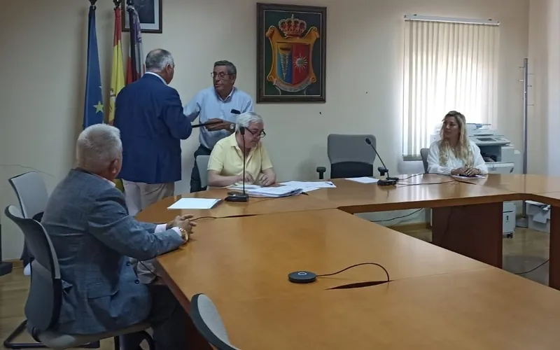 Julián Martín repite la mayoría absoluta en Villarino de los Aires