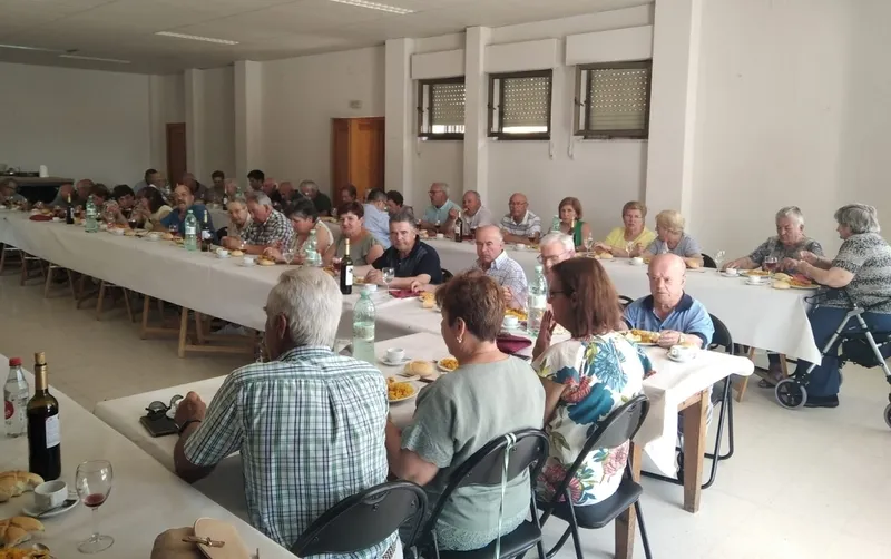Comida de hermandad de la Asociación de Mayores 'San Juan', de Encinasola de los Comendadores