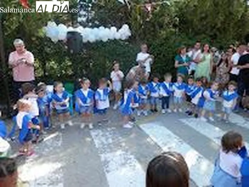 Foto 6 - La Villa San Agust&iacute;n grad&uacute;a a sus 40 alumnos de la promoci&oacute;n 2020-2023 con una gran fiesta familiar