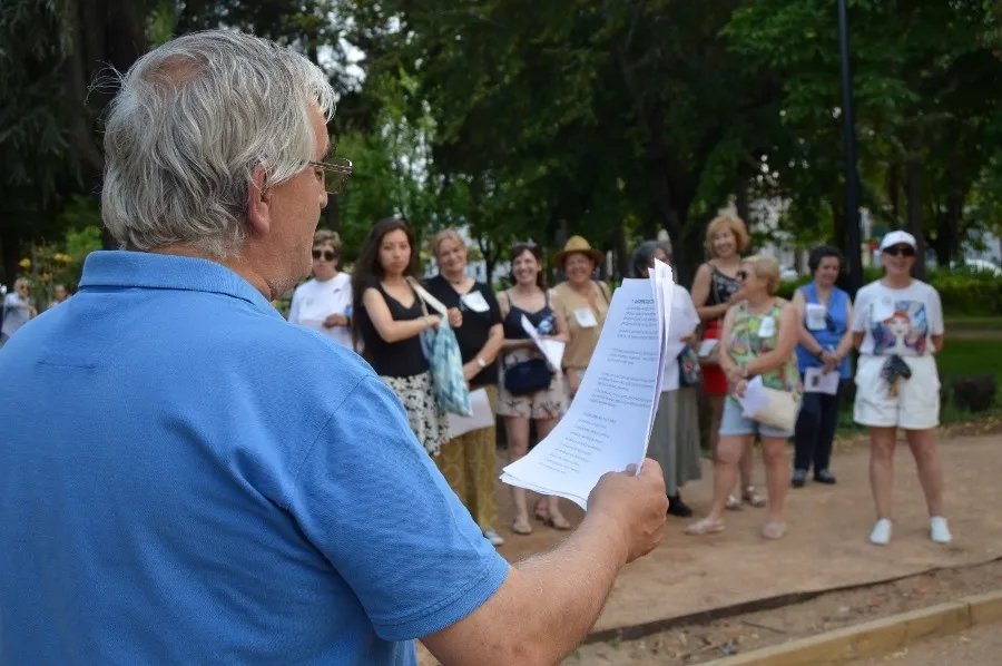 Foto 4 - Mirolibro clausura el curso con una ruta literaria por La Florida
